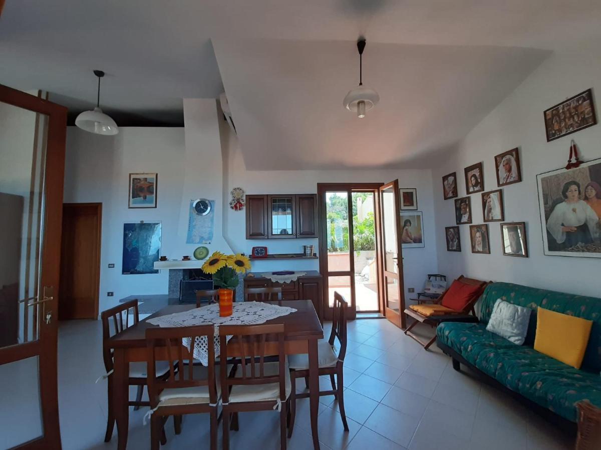 Il Giglio Vista Mare Apartment Funtana Meiga ภายนอก รูปภาพ